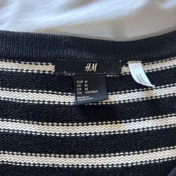 Classical 100% Cotton Cardigan - H&M - Picture 2 of 4